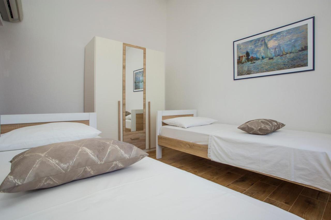 Situs Katarina Apartment Trogir Exterior photo